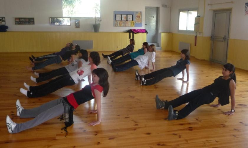 Stretching postural pour les adolescents à Montélimar 